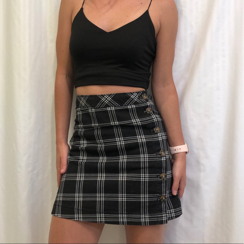 Black plaid button up mini skirt h&m